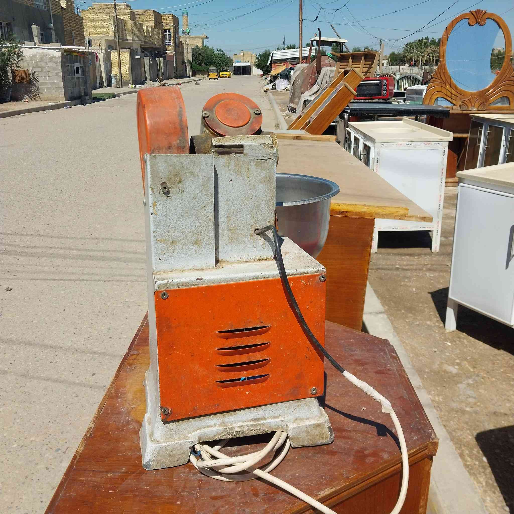 للبيع عجانه جديده شرط لفحص سعر ١٢٥ العنوان ميسان قضاء المجر الكبير ستفسار ***********
