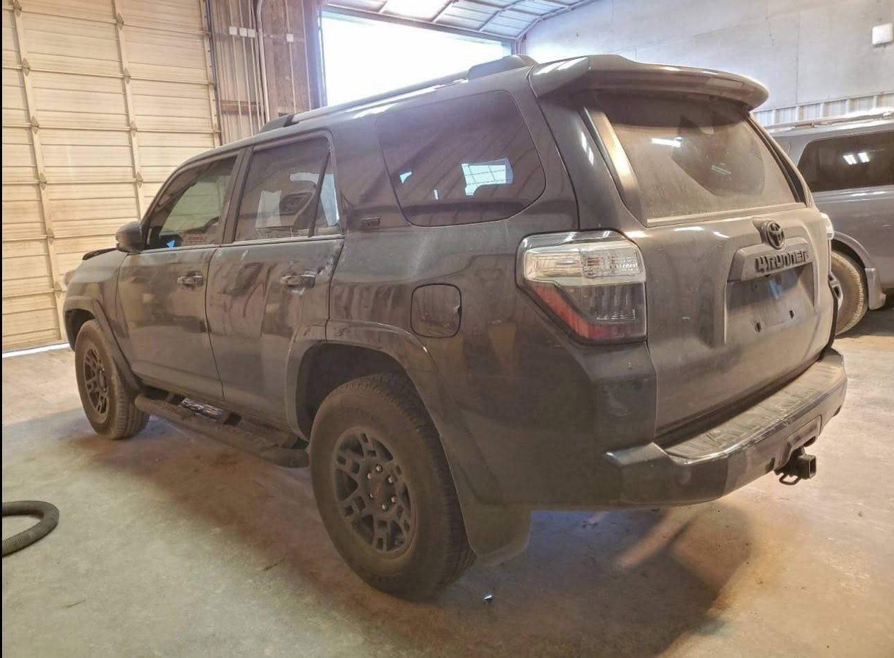 ♦️شركة النخبة - ELITE للمزادات وتجارة السيارات♦️

🔸السلام عليكم ..

♦️نوع السيارة …
♦️TOYOTA - 4RUNNER - SR5 - 2024♦️

♦️تاريخ المزايدة غداً الخميس بعد السادسة مسائاً
2026 - 2 - 27♦️

🔸عداد المسافات - 21 الف ميل فقط .
🔸الاسطوانات - 6 سلندر .
🔸حجم المحرك - 4.0 .
🔸الوقود - بانزين .

TX - ABILENE - موقع السيارة🔸

♦️سعر النقل من امريكا الى الاردن او الامارات - 1.950$

♦️الأضرار  :- حسب الصور المرفقة

🔸للدخول الى المزاد او شراء سيارة
🔸او اي استفسار يرجى التواصل مع …

♦️شركة الخبة - ELITE للمزادات وتجارة السيارات♦️

♦️عثمان الناصر - ‭0774 810 7610‬

📍صلاح الدين - قضاء العلم - قيصرية الخالد📍
