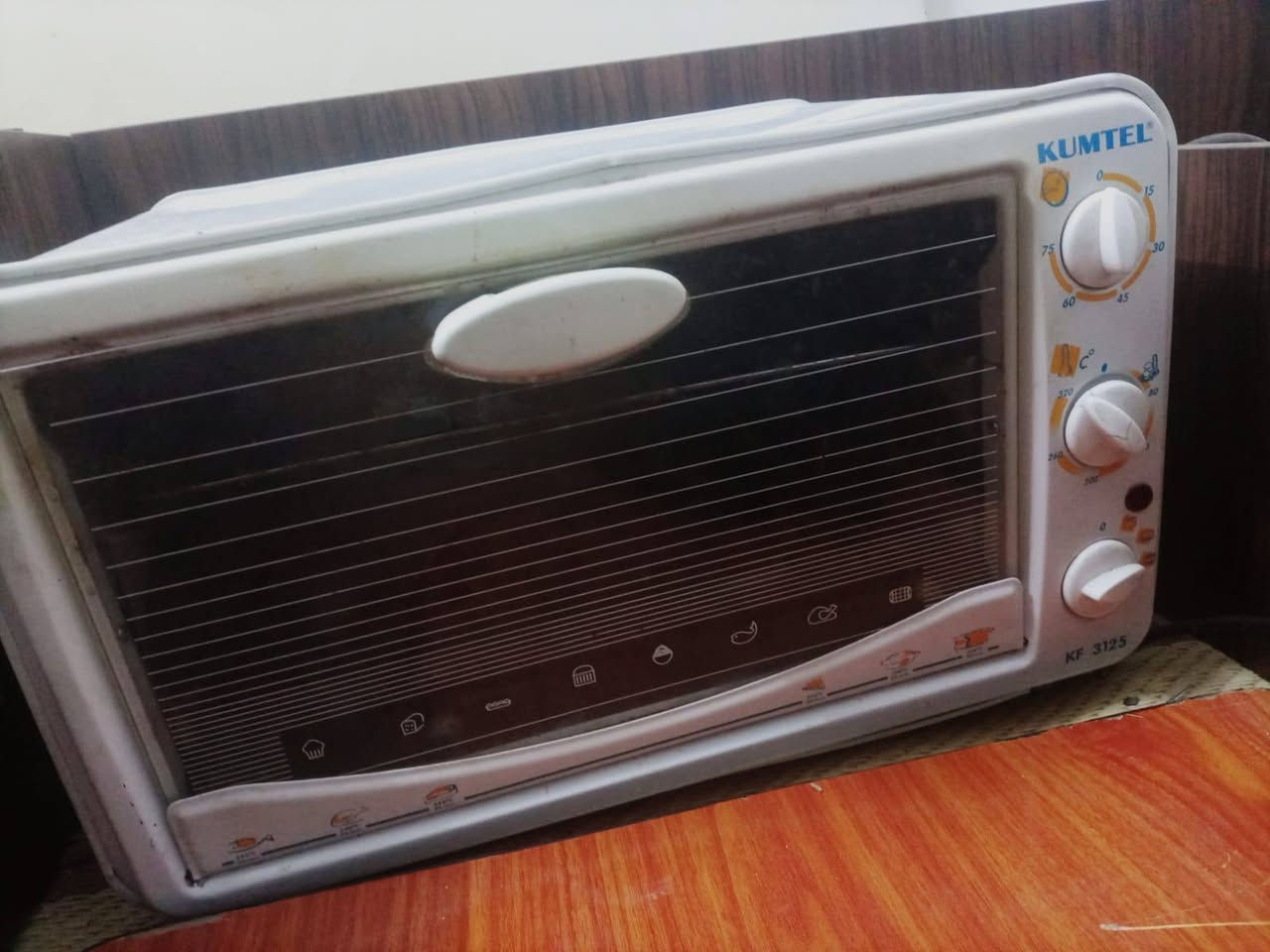 السلام عليكم مكينه نوعيه فراشه الاصليه القديمات شغاله وياهه ميزه نقصه بسيط هيه وميزه ب ٢٥ الاوفن شغاله وياهه صينيه وسيبايه ب٣٥ مكان كفاءات لعبيدي


**إذا كنت صاحب هذا الإعلان وتريد حذفه لأي سبب، رجاءا أرسل رسالة إلى الدعم الفني**