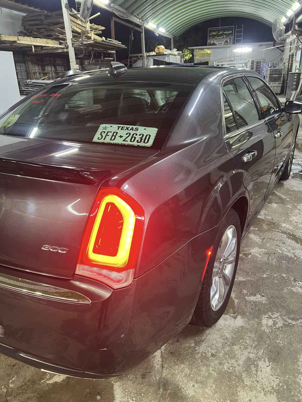 سلام عليكم
للبيع او مراوس بجيب 
كرايسلر 2019 c300  فور ويلAWD لمتد فول مواصفات 1/1

حادث جاملغ وبنيد وجاملغ خلفي يعني 3 قطع فقط   شرط السونار ماشية  88 ميل سيارة جديدة   

مواصفاتها معروفة لمتد

بانوراما 

كشنات جلد كهرباء تدفئة تبريد

كشنات خلفية تدفئة

تدفئة ستيرن

ستيرن كهرباء

مري قلاب ويه البگ

ويل كروم

شاشة جبيرة 

تشغيل عن بعد 

سماعات alpine

رايدها 200$ بيها مجال قليل

اي استفسار اتصل

***********

مكاني بغداد
