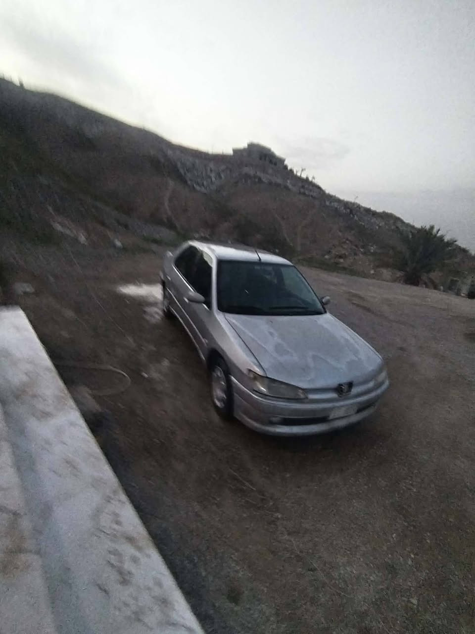 بيجو حره 2001موديل بيع مراوس يرهم***********
