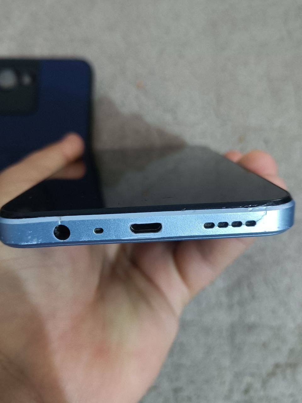 #جهاز ريلمي #للبيع 
#ذاكرة٦٤

#لامفتوح #ولا مبدل شي بي 

نضافة الجهاز #٩٠% 

#السعر 70 ألف 

مكاني بغداد #المعامل فلكة حي النصر 

#خاص مفتوح أو #الاتصال ***********
