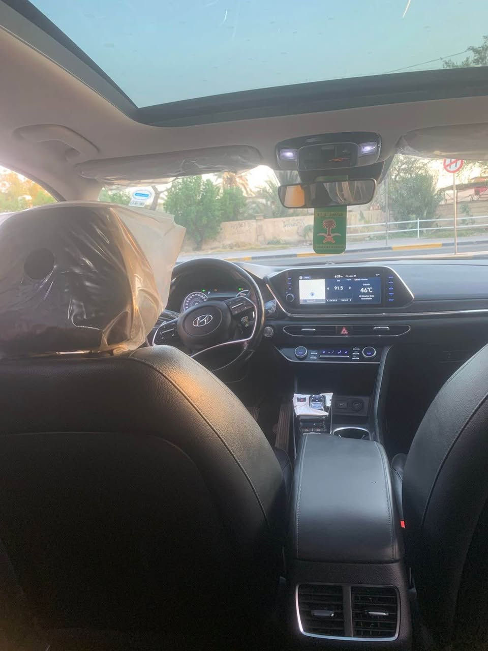 سوناتا 2022 وارد امريكي داخله تقرير غرق فول مواصفات 1/1كلش الخير 
السعر 178 وبيه مجال بسيط 
وقم صاحب سياره *********** البصرة, العراق
