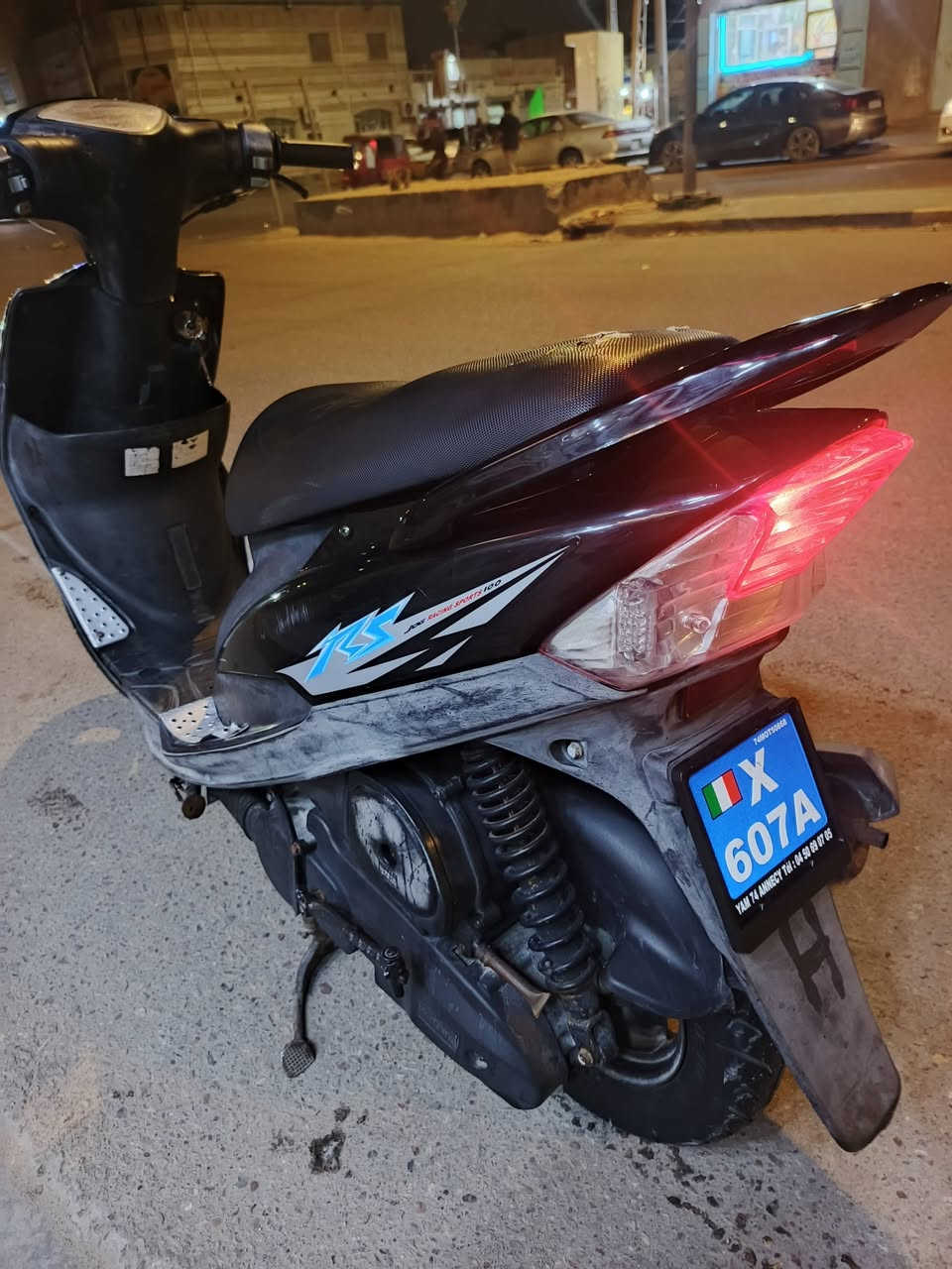 سلام عليكم دراجة ماكس عدلة ما مفتوحة بوشة 49 بلادي دراجة مال رمبة كلهة ختم واحد وكفراتهة الصلية موجودة كهربائيات كلها شغالة سالف هندر لا تنقيص ولا تبخير الدراجة تحجي شغل وتروح وشرط شلعة ومعدل السعر 850 مستعجل عل بيعة محتاج وبيها مجال الطيبين بكاني بصرة ***********
