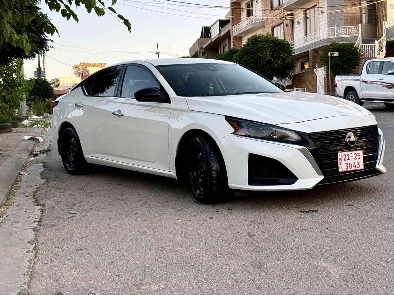 ئاڵتیما ئێس ٢٠٢٤
سپی بەفری 
٥٧،٠٠٠ ڕۆشتوە
سەیارەکە کلینە 
ژێر ڕەقەمەکەی دواوە یەک پەنجە ساردی هەیە
ماباقی دەعامی بۆ دەعامی بەشەرت بێ سارد بێ چاڵ بێ بۆیاخ و کراوە و گۆڕاو  دەعامیش بۆیاخی نیە هەمو گیانی بەشەرت بۆ عەیب و نوقستانی مەگەڕێ سەیارەکە جاهزە و سێ مانگ کاتی لەگەڵە
سیعری ١٦٣ گەڵا و معامەلەیە
*********** السليمانية, العراق
