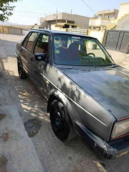 جیتا ئاڕم پلاستیک سلێمانی
بەشەرتی گێڕو مەکینە سەیارەیەکی پاک وخاوێنە 
نرخی 10 گەڵاو موعامەلە
ژ.م *********** السليمانية
