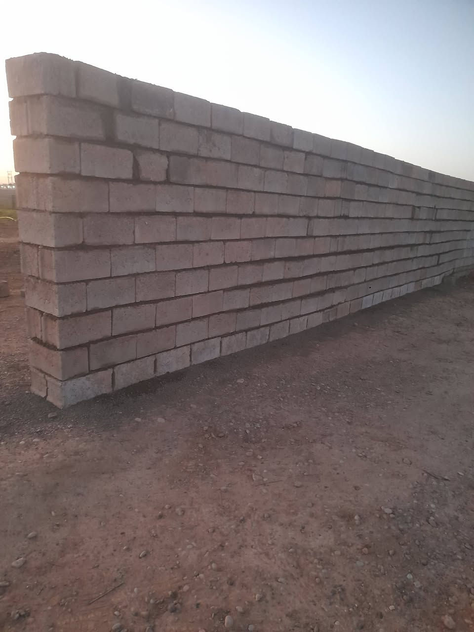 كادر لبخ متفرغ حاليا أسعار مناسبة جص أسمنت مواعيد مظبوطة عمل بأخلاص وكذالك يوجد كادر بناء بواسطة القالب ***********
