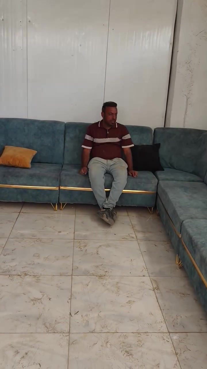 الموقع بابل الحمزة الغربي حي العسكري مجمع عباس برهي 

الاتصال على الرقم واتساب ***********

