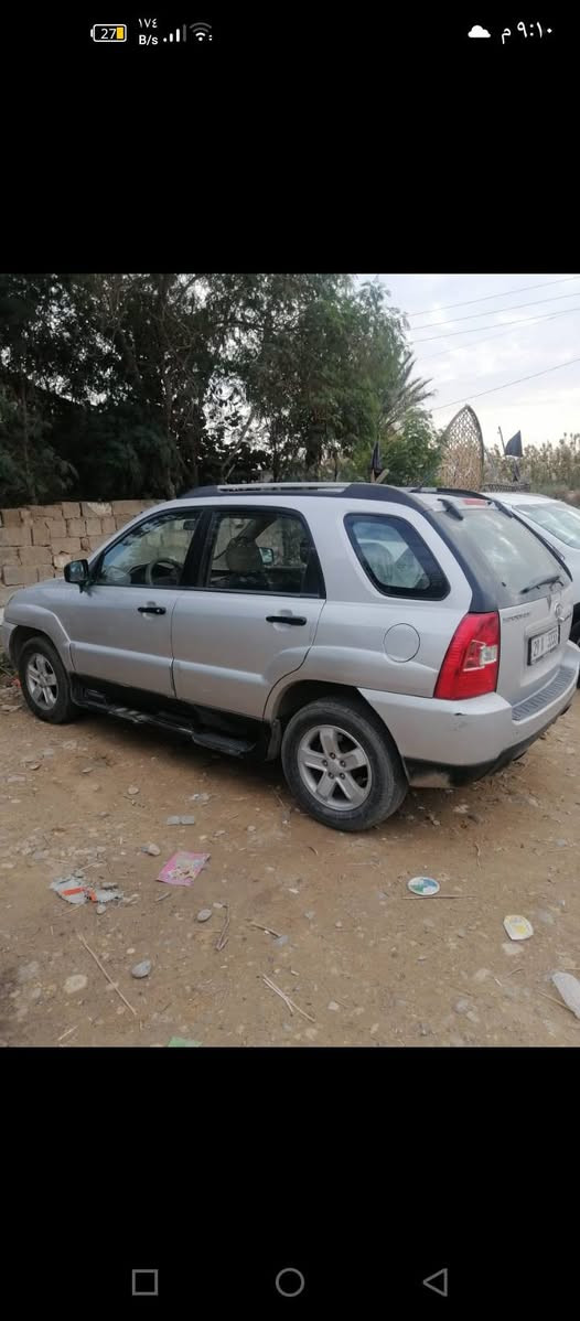 السلام عليكم كيه سبورتج مديل 2009 رقم واسط انكليزي مكينه وكير حَداديه تايرات جدد كهربائيات شغاله تبريد شغال سياره مكفوله ماعدا باب الجنطه مبدل السعر 120 وبي مجال مكان السياره كوت واسط رقم الهاتف ***********
