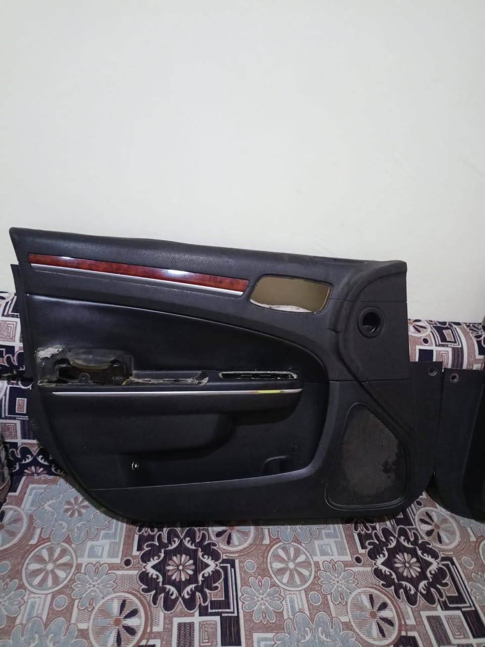 سلام عليكم بطاين اوباما 14 جدد   وسبايدر جارجر للبيع  السعر 80 وبيهه مجال المكان بصره زبير رقم فقط واتساب ***********
