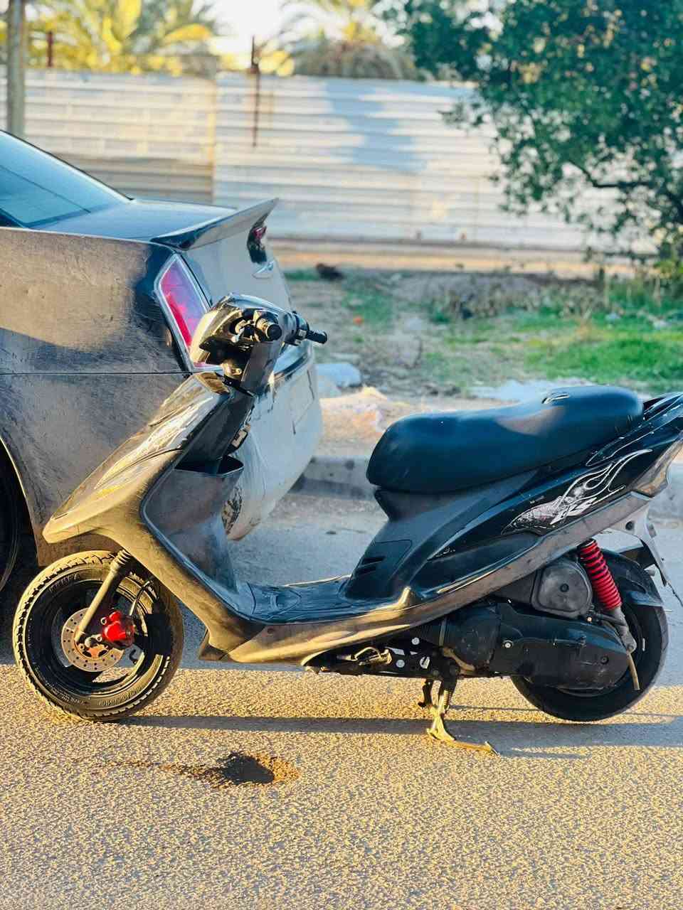 السلام عليكم ماكس عدله كفاله عامه 
كلشي شغال بيها لاتنقيص لاتبخير مكينه خير من الله مابيها اي نقص السعر خاص او***********
