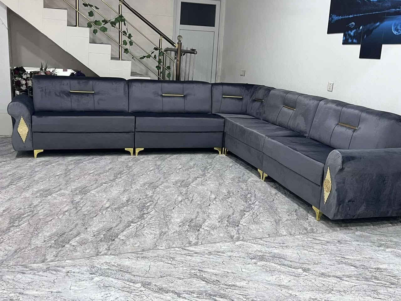 ديوان تركي سعر 210 أربيل مامزاوة 
  بي واتس ***********
