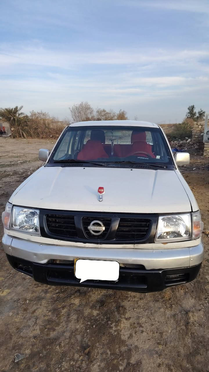 نيسان صيني 2014  مكينه جمره تبريد تدفئه رقم مثنى سنويه 2027 السعر 62 وبيها مجال الرقم  ***********
