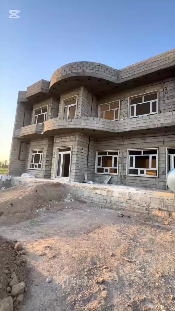 #انتباه_انتباه_انتباه 
العبيدي للمقاولات العامه جايبلك بناء بنظام التقسيط 
كل الي عليك تدفع مقدمه والباقي راح يكون دفعات شهريه 

 يسر مكتبنا العقاري مكتب العبيدي للمقاولات أن يعلن عن بدء تعاون رسمي مع مهندس مدني المتخصص في تصميم وتنفيذ المشاريع السكنية، حيث سيكون المهندس مشرفًا مباشرًا على الأعمال لضمان الجودة والدقة في التنفيذ.

✅ الإشراف الهندسي على كافة مراحل البناء
✅ تقديم استشارات هندسية مجانية للزبائن الجادين
✅ تصاميم حديثة واستغلال أمثل للمساحات
✅ التزام كامل بالمخططات والمواصفات المتفق عليها

✔️ بأختصار تسلمني قطعة ارض اسلمك مفتاح بمده قصيره

📍للي يريد يبني بثقة ويتعامل مع جهة تضمنله الشغل الصح من البداية للنهاية، احنا جاهزين نستقبل طلباتكم ونربطكم مباشرةً ويا المهندس

#انتباه_انتباه_انتباه 
📍العمل راح يكون بنظام النقد والاقساط 
📍والموضف بعد لتشيل هم جبتلك الحل 

📞 للاستفسار أكثر، تواصلوا ويانا على الخاص أو زورونا في مقر المكتب.الواقع في شارع الامير مقابل دكتور قاسم  مكتب نيزك للعقار او الاتصال ع رقم 
***********
‭0786 177 5954‬
#بناء_بثقة #إشراف_هندسي #تصاميم_حديثة #عقارات_بغداد
