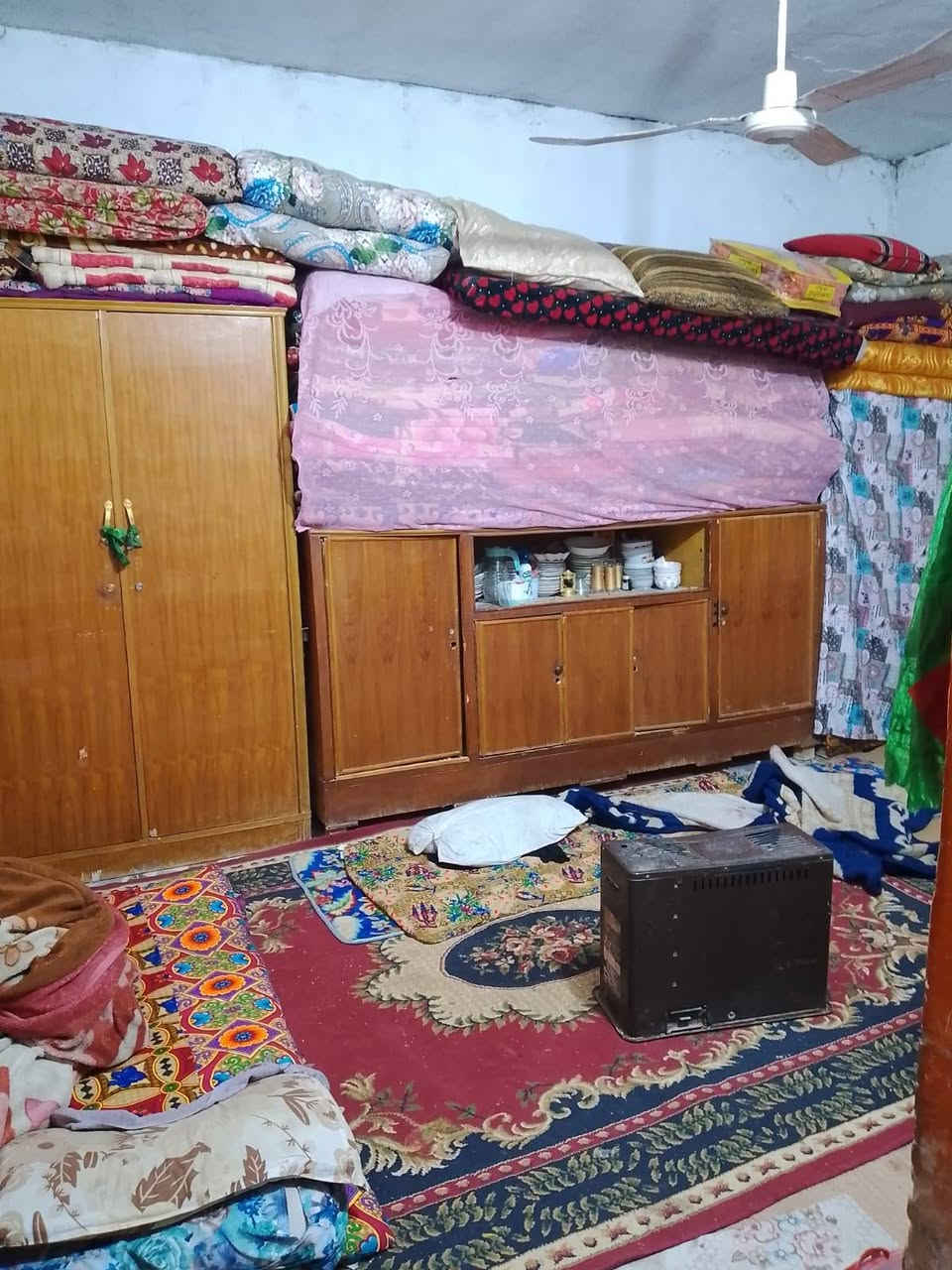 السلام عليكم 
بيت رهن خلف جامعة فريحه سعر رهن سنتين 15مليون وبي مجال  المساحه 100 متر اتصل ***********
