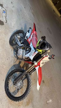 قفاز • نامه • بصره