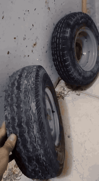 سلام عليكم درع مال تكتك وسبيرات واحد نضيف كلش واحد نص ونص الفيدو موجود رايدهن كلهن 40 الف الشراي يدلل *********** مكاني بغداد مدينه الصدر
