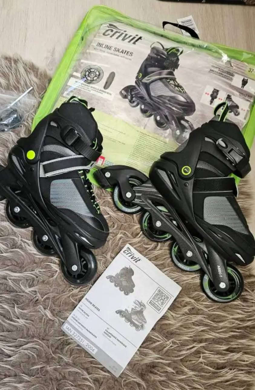 حذاء التزلج بالعجلاتصنع الماني
قوة ومتانه واناقه قياس يلبس من 37 الى 41
السعر 45 الف بي مجال جديد غير مستعمل
اتصال ***********
