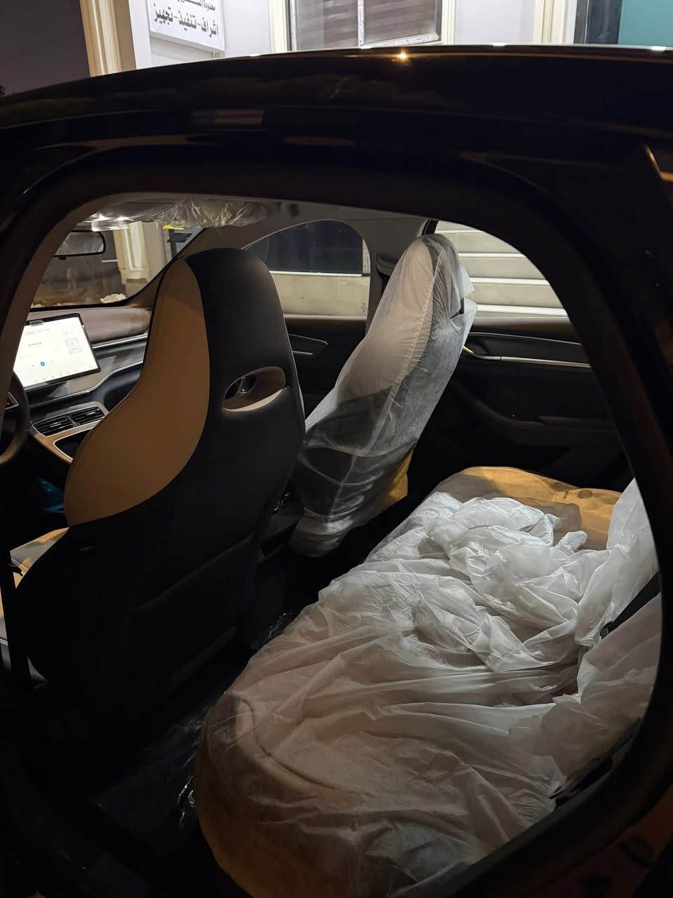 بي وايدي دستروير لون اسود ملكي 🖤 اغلى من الابيض 
🔥🔥19.300🔥🔥🔥 
(صافي بدون اجور الدلالية)
مرقم بغداد بسمي تحويل ثاني يوم 
  ديسترويرBYD 2025  زيروو 

♦️محرك 1500cc
♦️HEV كهرباء+بانزين+شحن
♦️دخول ذكي بطاقة NFC
♦️كشنات جلد ابيض رياضي
♦️قطعتين تبريد
♦️كير ماوس
♦️بصمة زجاجية
♦️انظمة قيادة
♦️هاند بريك كهرباء + اوتوهولد
♦️ستيرن رياضي
♦️شاشة وسطية قلابة
♦️كامرة خلفية
♦️ اغراض الاصليه موجوده 
موقع بغداد السيديه 📌
‏‎للاستفسار يرجى الاتصال على الرقم ☎️:
‏‎للاستفسار  *********** متواجد في الواتساب
