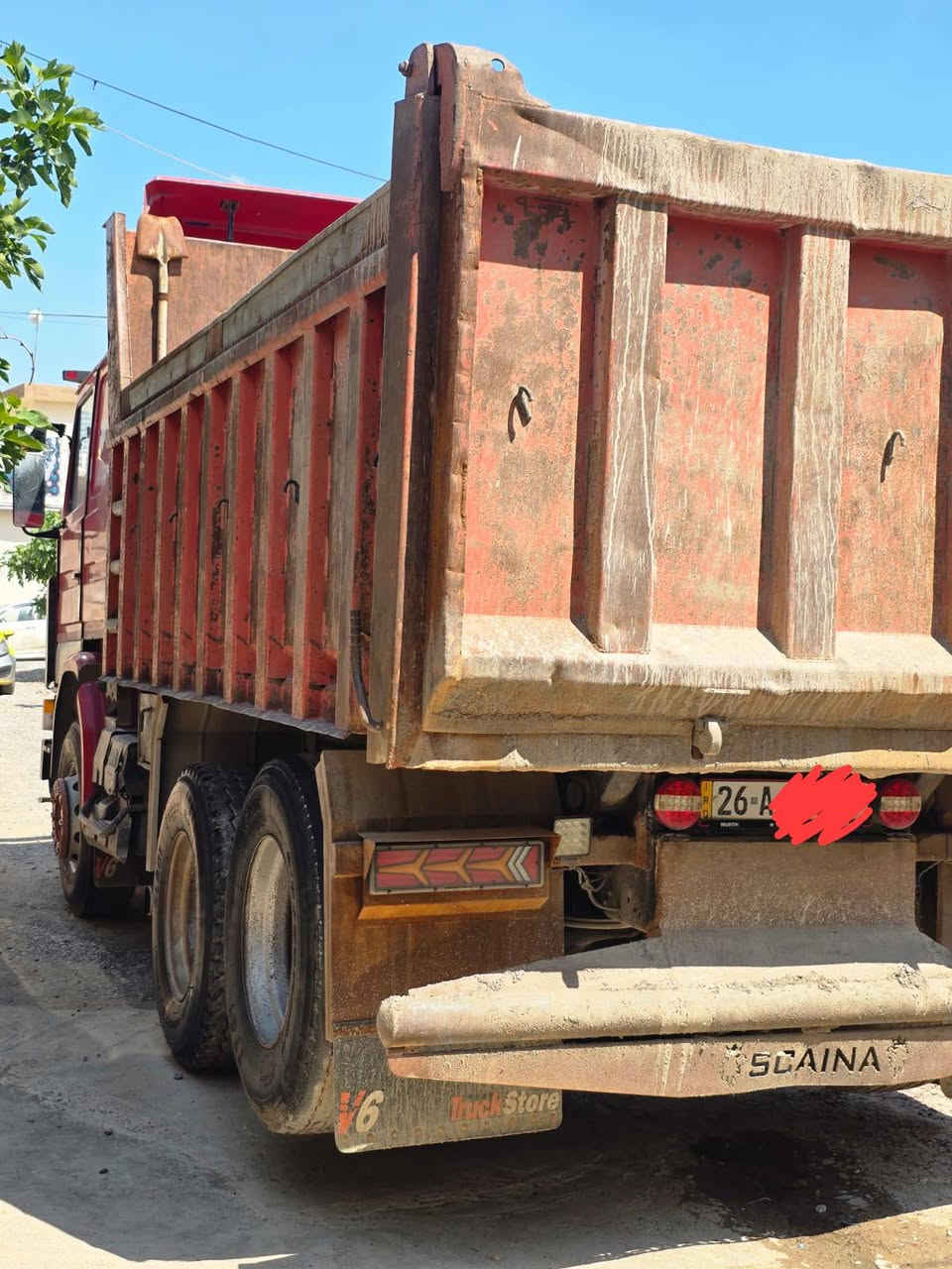 السلام عليكم للبيع موديل 90 مكينه 12ونص كير 5في 5 مكينه وكير شرط باقي التفاصيل نتصل العنوان الموصل  السياره بسمي بيها حصا كاز السعر 145قفل ***********

