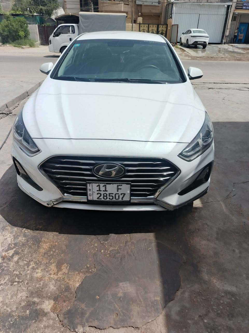 السلام عليكم سوناتا ٢٠١٩وارد أمريكي مواصفات SE سياره رقم بغداد مشروع وطني تحويل شوكت متحب سياره كلين بدون حادث محرك ٢٤٠٠سياره جديده و مناقصها أي شي من تبريد ثلج كير محرك صدر تخم تاير جديد داخلها جديد سياره بيها بارد بجاملغ الخلفي يم قبق بانزين وبيها رصعتين بالقماره مال تحميل باقي كفاله سياره بدون حادث بدون ايرباك كفاله وصور الحادث بالمنشور سعرها ١٣٥وبيها مجال مكاني بغداد عامريه  ***********
