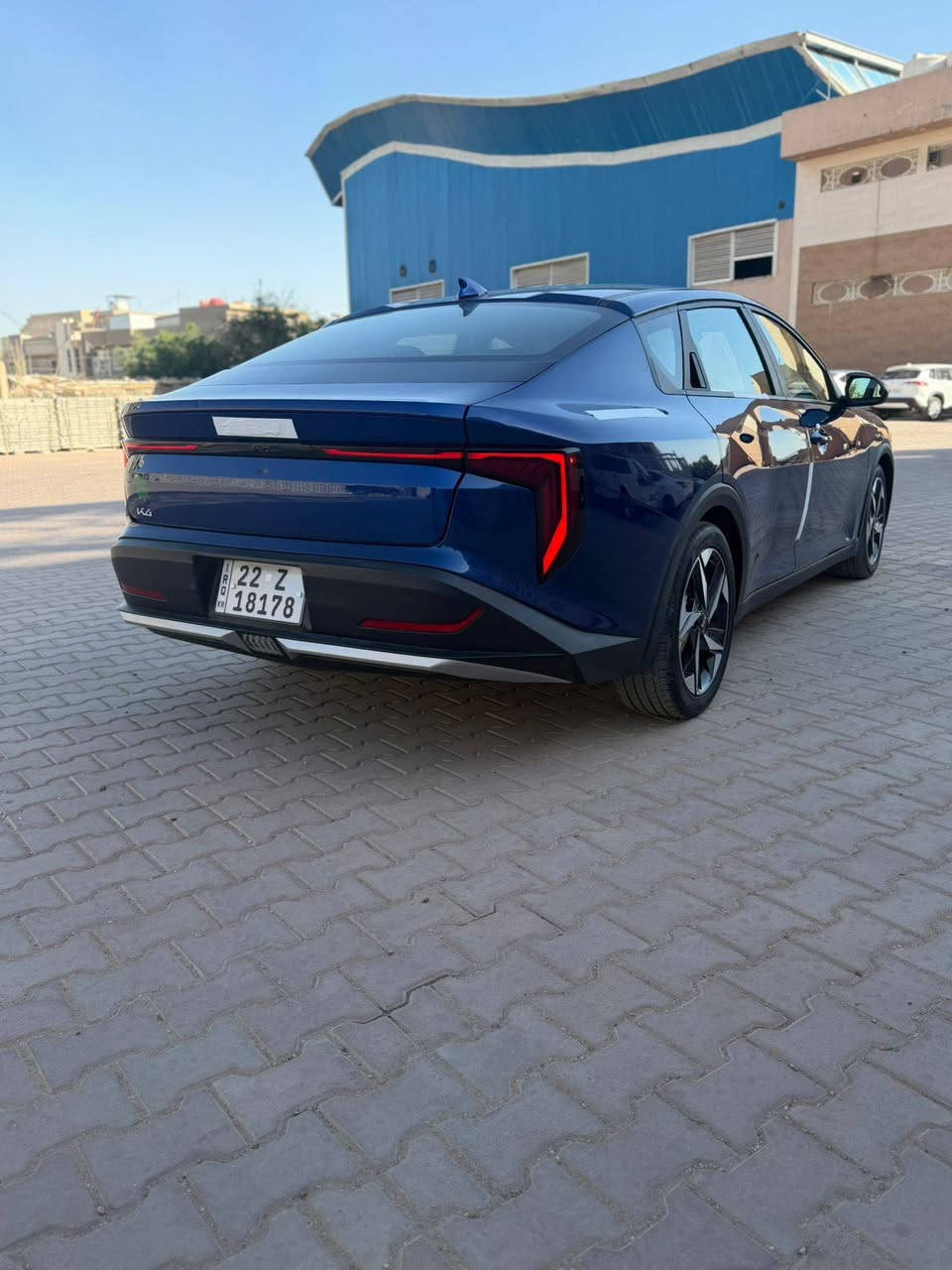 السلام عليكم
كيا K4 2025  رقم اربيل  باسمي  ماشية 18 
 صور تقرير بالمنشور  بدون اي دواخل مكفوله 

المواصفات : 
بصمة  / هندبريك دكمة  / لايت LED  / مكينة 2000 دوش / شاشة كبيرة متصلة ديجتال   / اوتو هولد / LED امامي وخلفي / قيادة ذاتية /  / رادار تعديل مسار / اوتو بريك / مود درايف / تحكم ستيرن / كروس سرعة /مانع انزلاق / بلوتوث / اواكس / USB / 

مكاني بغداد 

السعر 158
للتواصل والاستفسار : ***********
