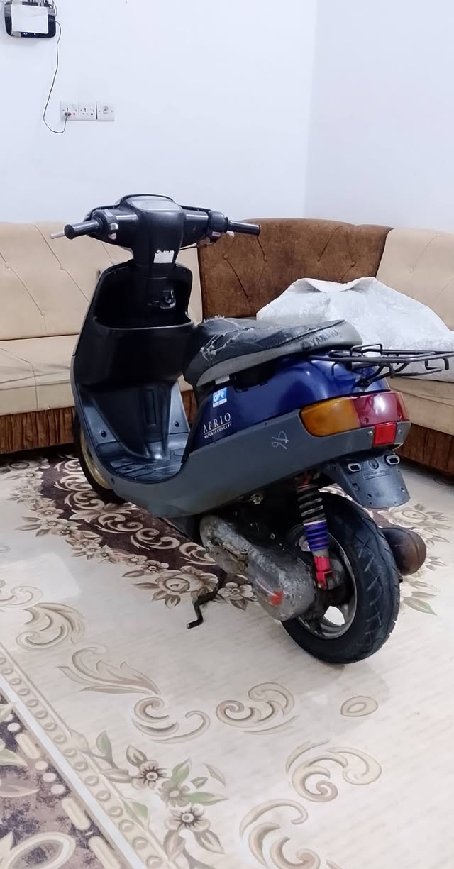 بتره خطين كفاله عامه شرط الفحص برغي واحد ما مفتوح بيها مكينه ناعمه خرسه شلعه قويه شغاله من الطول للطول وصل الحاويه موجود دراجه نكره سلف كهربائيات كلها شغاله سلف هندر لايت عالي ناصي بك لايت اشاير عداد بانزين هورن قفل جنطه قفل سكان دبلات كله شغال السعر 450 وبيها مجال مكاني ناصريه ***********
