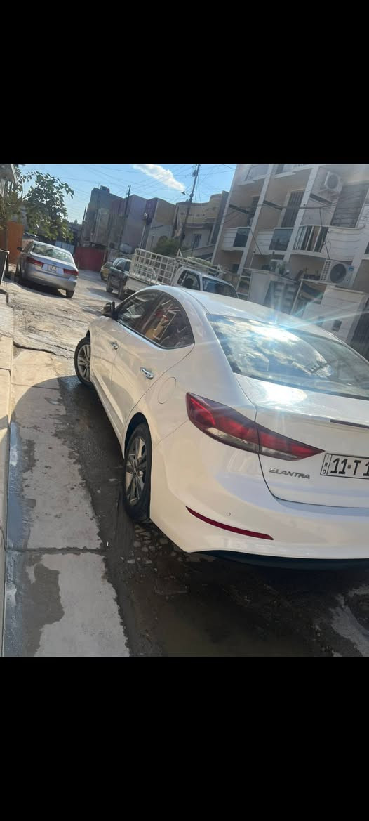 سلام عليكم النترة خليجي ابيض لون موديل 17 بسمي رقم بغداد جديد موجودة بغداد شعب سعر   رقم*********** سونار المندلاوي
