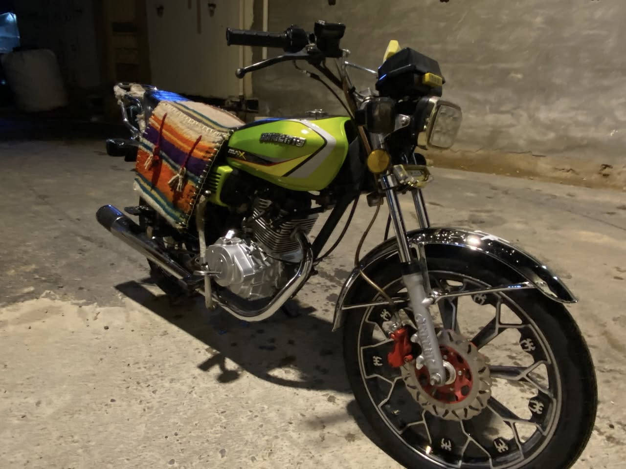 دراجة سيفان موديل 2024 نضيفة مثل مموضح بل صورة سعر 525 و بيهة مجال . تواصل ***********
