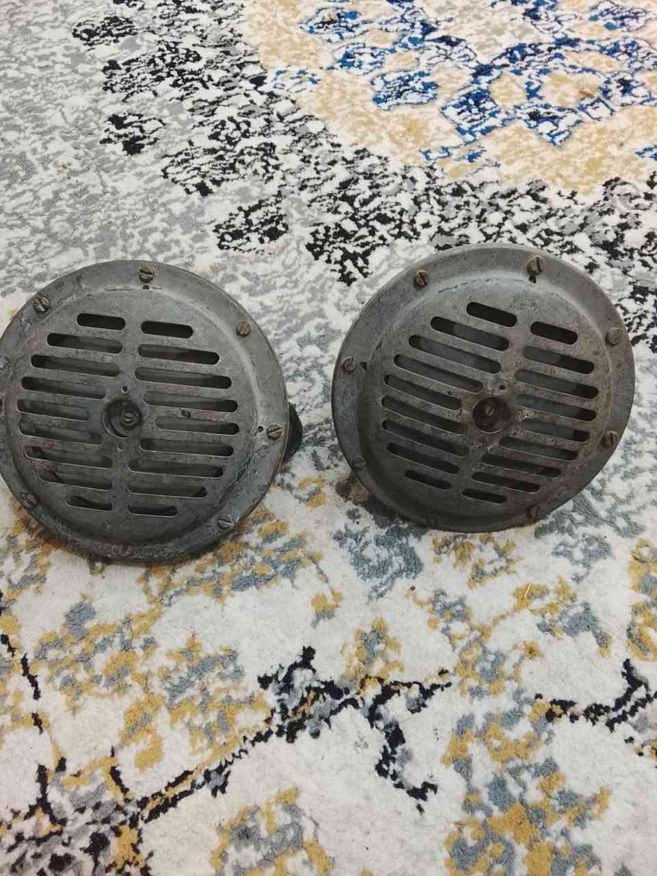 سلام عليكم هورنات بوش الماني جدا حلوات مكلف بل النشر الاتصال على الرقم وتساب ***********
