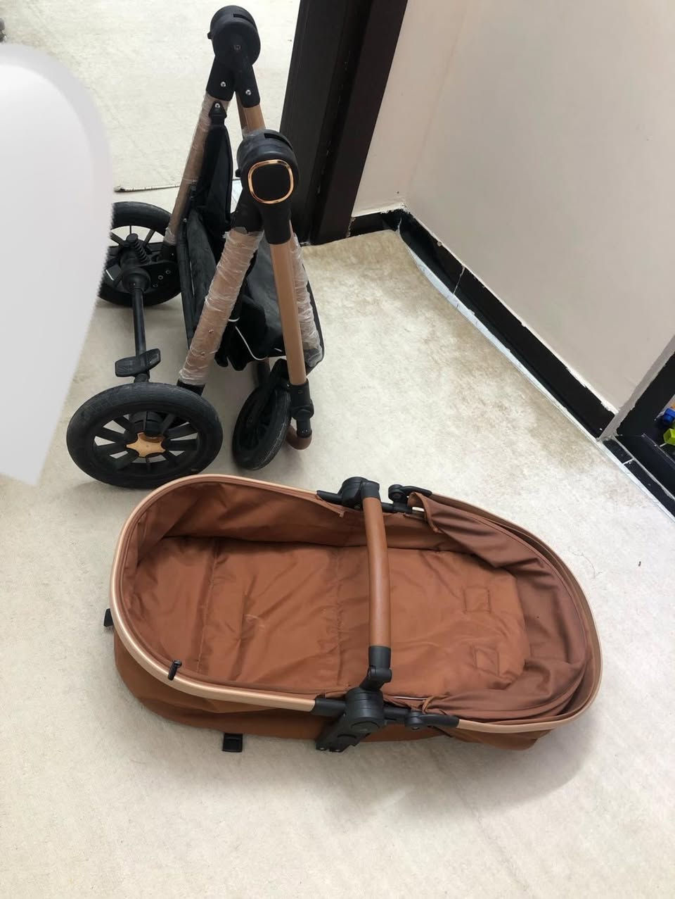 السلام عليكم عربة طفل للبيع براند كيدلو السعر 100 مستخدمة لطفل واحد واستخدام جداً قليل


**إذا كنت صاحب هذا الإعلان وتريد حذفه لأي سبب، رجاءا أرسل رسالة إلى الدعم الفني**