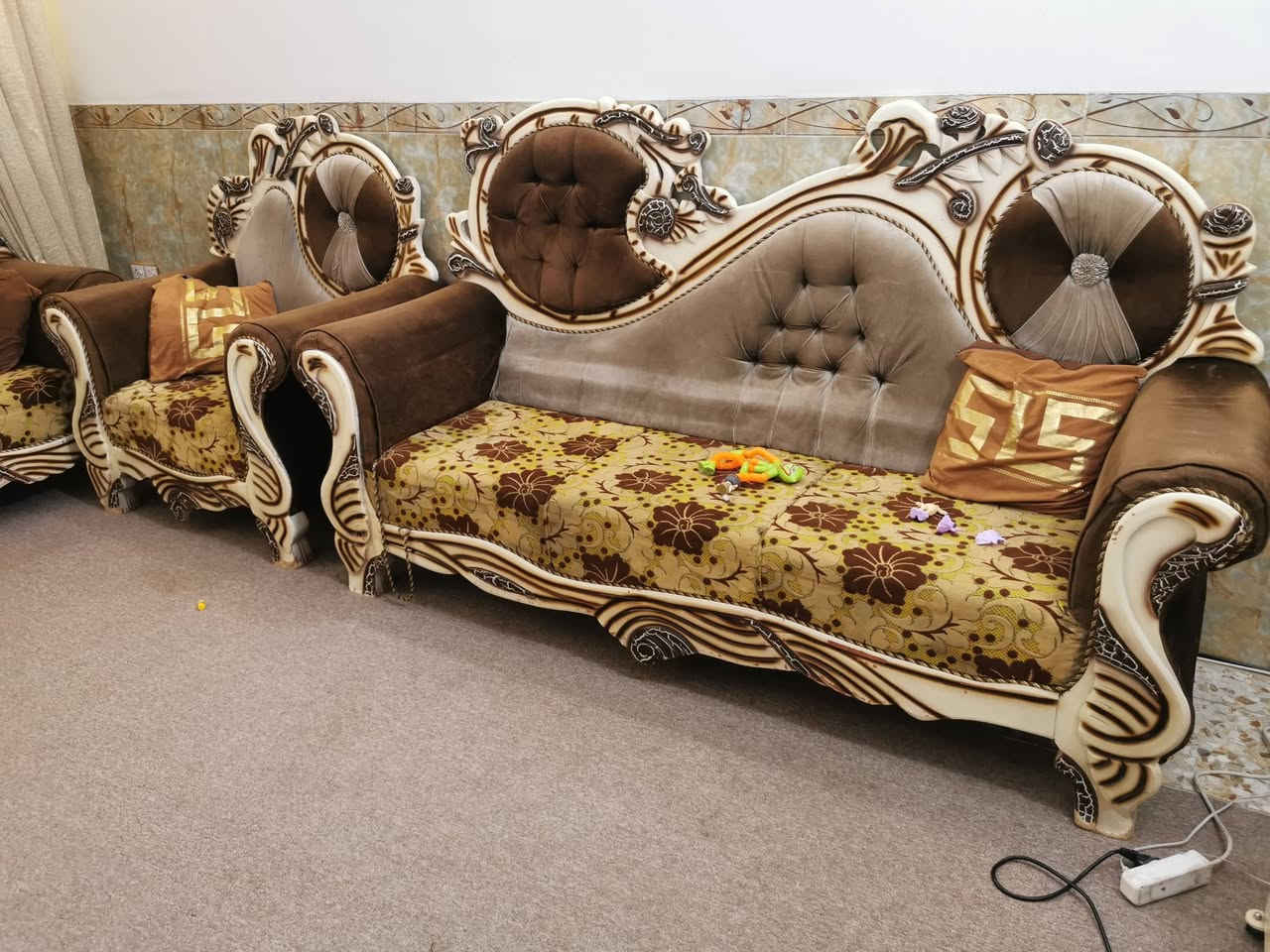 تخم للبيع في بغداد الامين الثانية
قيم واخذ
*********** وتساب
