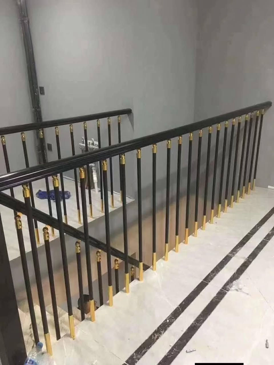 البصرة الموفقية دور المحاربين قرب ملعب البلديات *********** و ***********
نقدم لكم تشكيلة من احدث المحجرات المودرن ...تميز معنا .. .. معرض الميار للالمنيوم .. ابواب .. شبابيك .. محجرات.. سكاي لايت.. مطابخ
