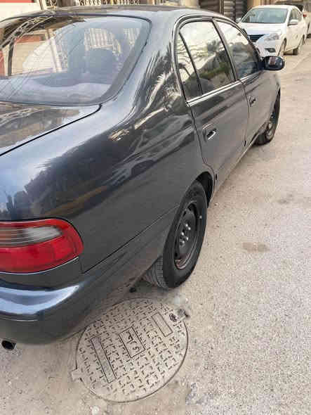 السلام عليكم من رخصة الادمن كرونا موديل ٩٢ محور سيارة صبغ عام للجماليه فرن درجة اولى  كير محرك ع الفحص تخم تايرات باتري جديد رقم بغداد انكليزي مميز السعر ٥٢ عنوان بغداد الاتصال *********** بغداد
