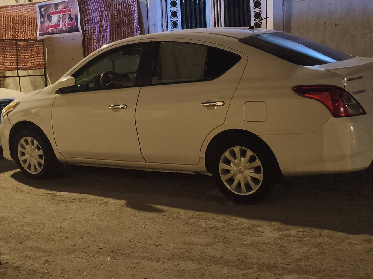 سلام عليكم يا الله
سياره نيسان فيرسا 
مديل 19 
ماشيه 125الاف
سعره 100$
سياره نضيفه مال بيت سياره تخبل
كهربائيات  تحكمات ستيرن تبريد 4 سرعات 
تايرات حداديه كله جديد +ادامه للمكينه
سياره مديل 2019 ماشيه 125الاف سياره بسم راعيه بل قبله سنويه تنتهي بل 2027/1/19 كبل يحوله باسمك 
سياره بيه ضربه جاملق ايمن وايسر فقط  عدي دفتر الفحص ما لايحات غير شي ضربته ب امريكا سعره 100 بيه مجال قليل كلش 
مكاني بصره شط العرب تنومه صالحيه ***********
