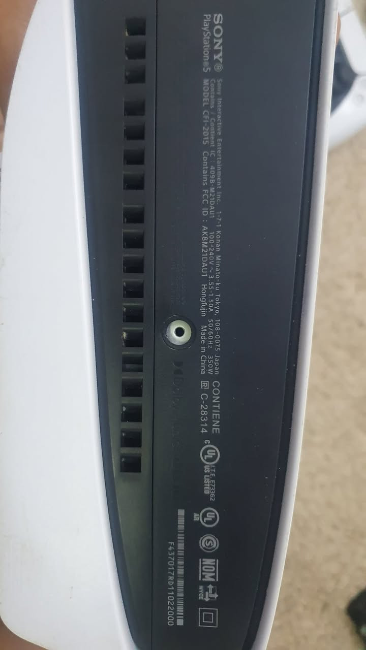 Ps5 slim dick addition
امريكي جنت بامريكا سياحه واشتريته هناك 
مستخدم قليل جدا نظافة 100%
وياه 3 جويستكات اصليات وكيبلات اصلية 
و 4 ألعاب وقاعدة تهوية وشاحن 

سعر 900 الف فقط للاتصال ***********
مكاني بغداد / حي الخضراء

