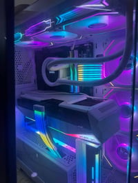 تجميعة • R7 7800X3D • RX 9070 XT