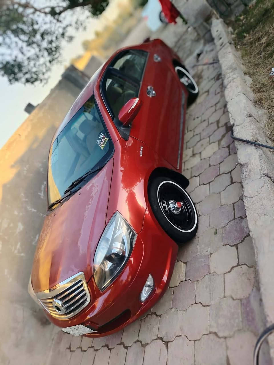 جيلي موبل للبيع موديل2012مكفوله ماعده الهلالا ت مصبوفه حداديه تخم تاير جديد مكينه وكير مكفولات السعر 58وبيه مجال العنوان الكوت الاحرار الرقم***********
