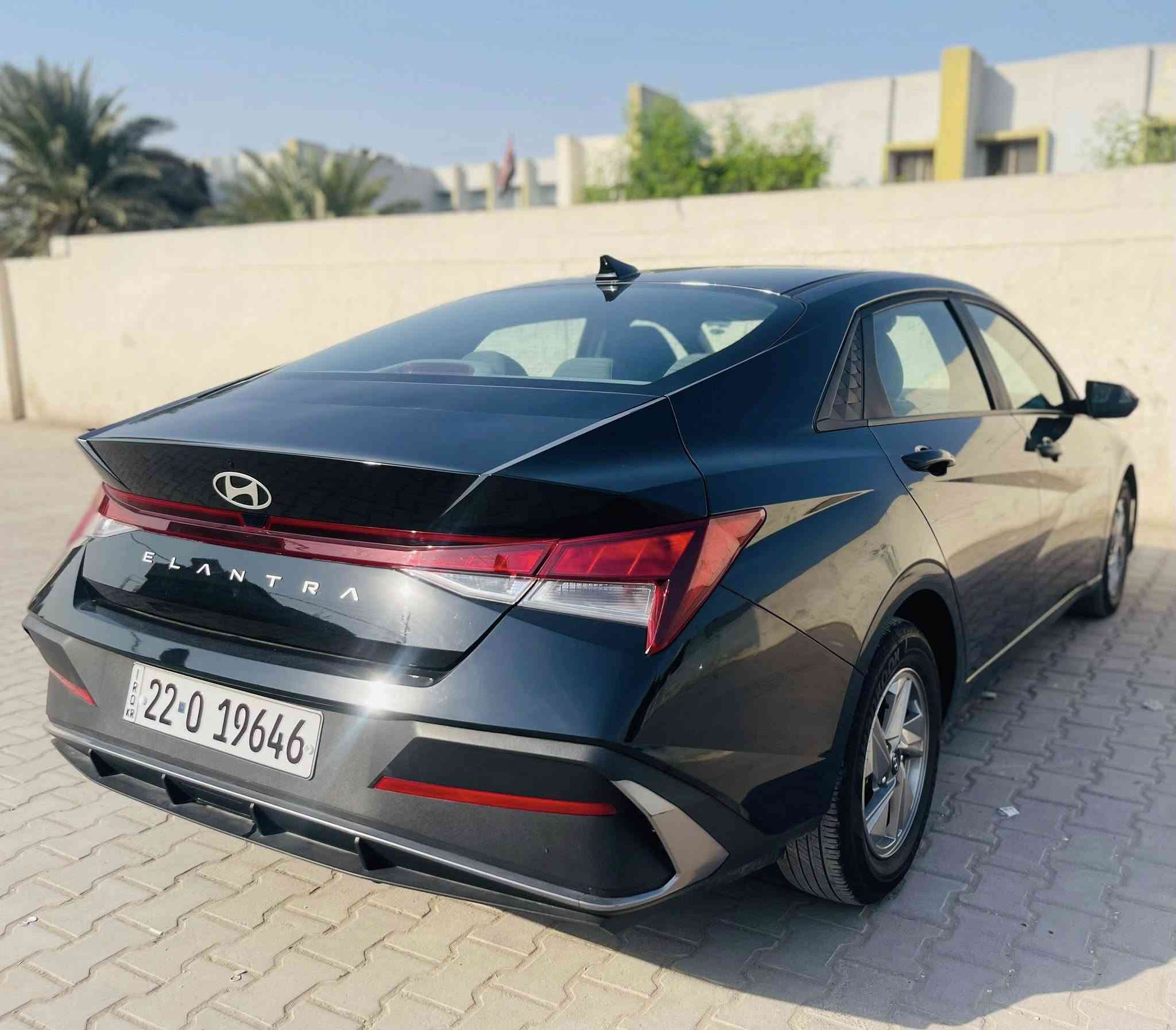 النترا 2024 وارد امريكي قطعه وحده صبغ فقط جاملغ بدون دواخل بدون ايرباك ماشيه 19 بأسمي مكينه 2000 دوش 165 وبيها مجال ***********
