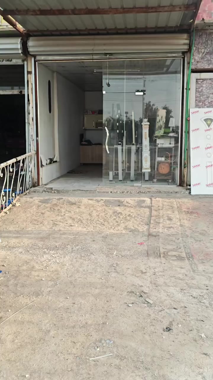 سلام عليكم
محل لليجار : العنوان شارع العام مطعم جواد
الستفسار : ***********
