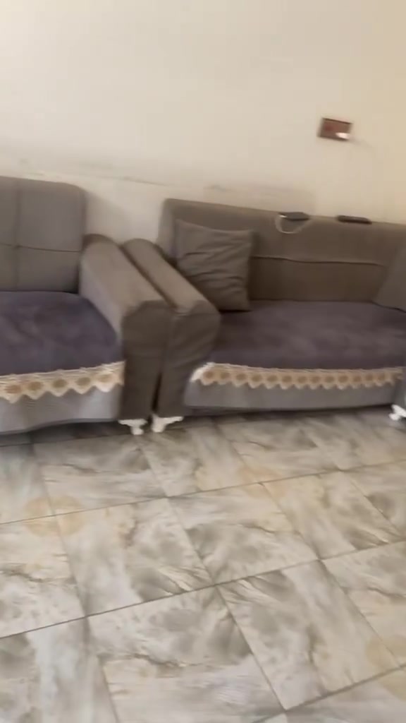 السلام عليكم تخم نظيف اي ضرر ما بيها تنظيف فقط يحتاج بسيط العنوان الشعب


**إذا كنت صاحب هذا الإعلان وتريد حذفه لأي سبب، رجاءا أرسل رسالة إلى الدعم الفني**