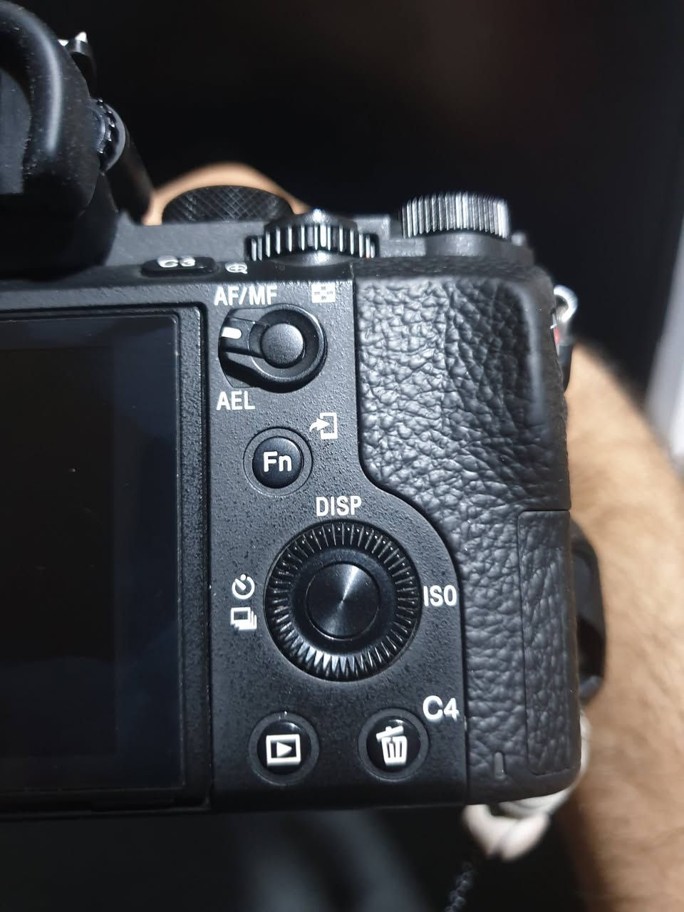 كامرة ماركة / sony a7ii
النضافة كدامكم / 99 الى 100
العدسة / sony 28 to 70
الملحقات / جنطة ماركة sony
البطاريات / عدد 2
قاعدة شحن / عدد 1
ماسكه / تلبس بليد
الشتر / 11789
السعر  / 1,399,000


**إذا كنت صاحب هذا الإعلان وتريد حذفه لأي سبب، رجاءا أرسل رسالة إلى الدعم الفني**