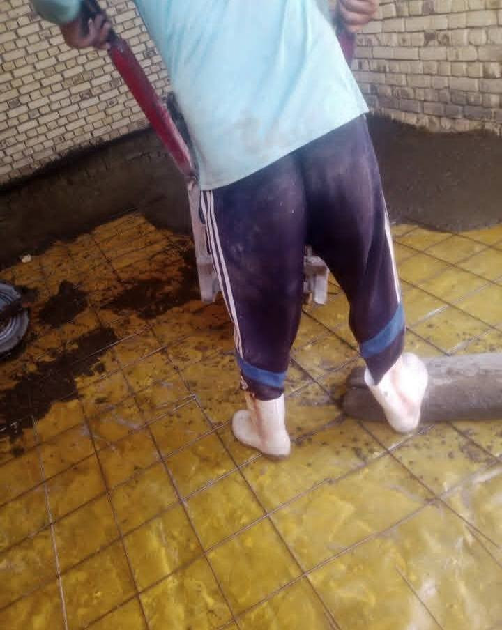 لكل من يتابعني شغل درجه اولى مقاولات بناء صب لباخ بياض سيراميك تفليش وترميم كامل ***********
