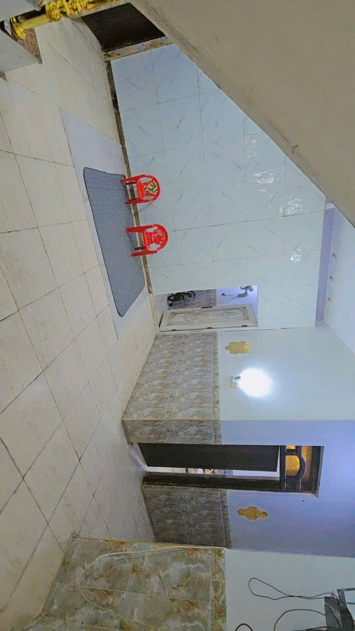 السلام عليكم... بيت للبيع مساحه ٢٠٠ متر طابق واحد بناء ٢٠١٦ بحي الحريه للاستفسار ***********
