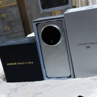 للبيع هونر ماجك 8 برو نضافه 100  كامل مع ساعه الترا افضل شي  ذاكره 512...