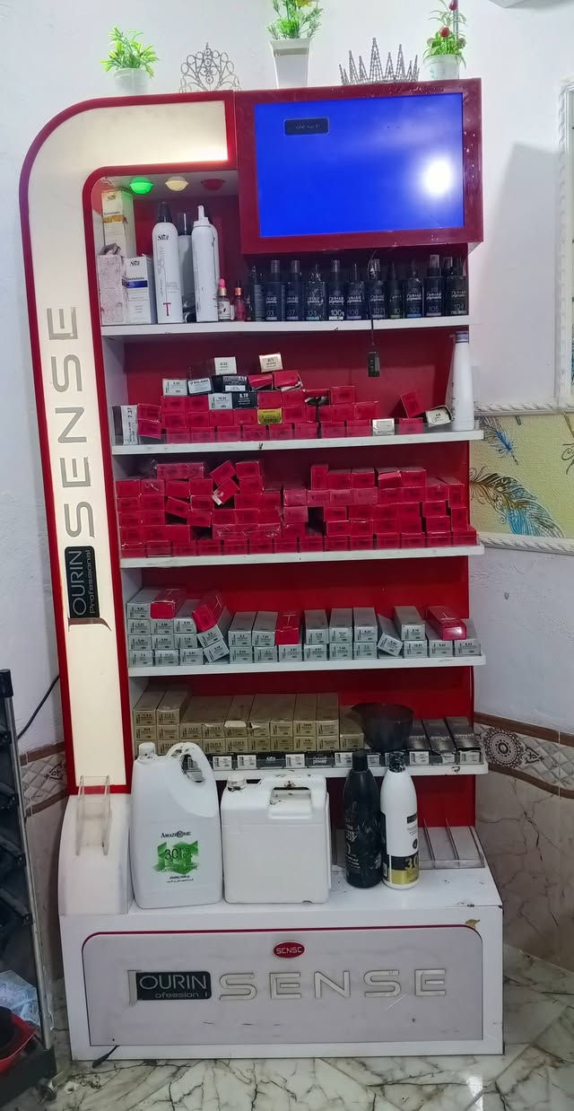 غراض للبيع أسعار مناسبه جداً 
***********
