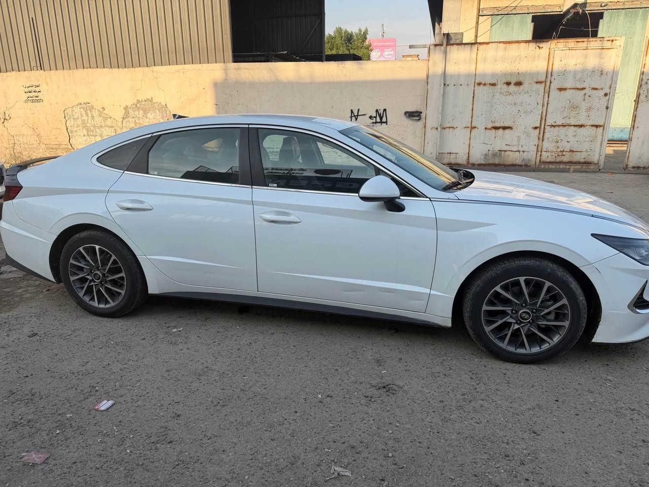 السلام عليكم

سوناتا وارد امريكي حادثها جاملغ امامي فقط بدون دواخل بدون ايرباك رقم اربيل بأسمي محرك 2.5 السياره مكفوله كير ومحرك وكشر عدا الجاملغ الامامي جهة السائق رادار امامي هاند بريك بصمة تحديد مسار كير دكم 

العنوان بغداد 

*********** بغداد, العراق
