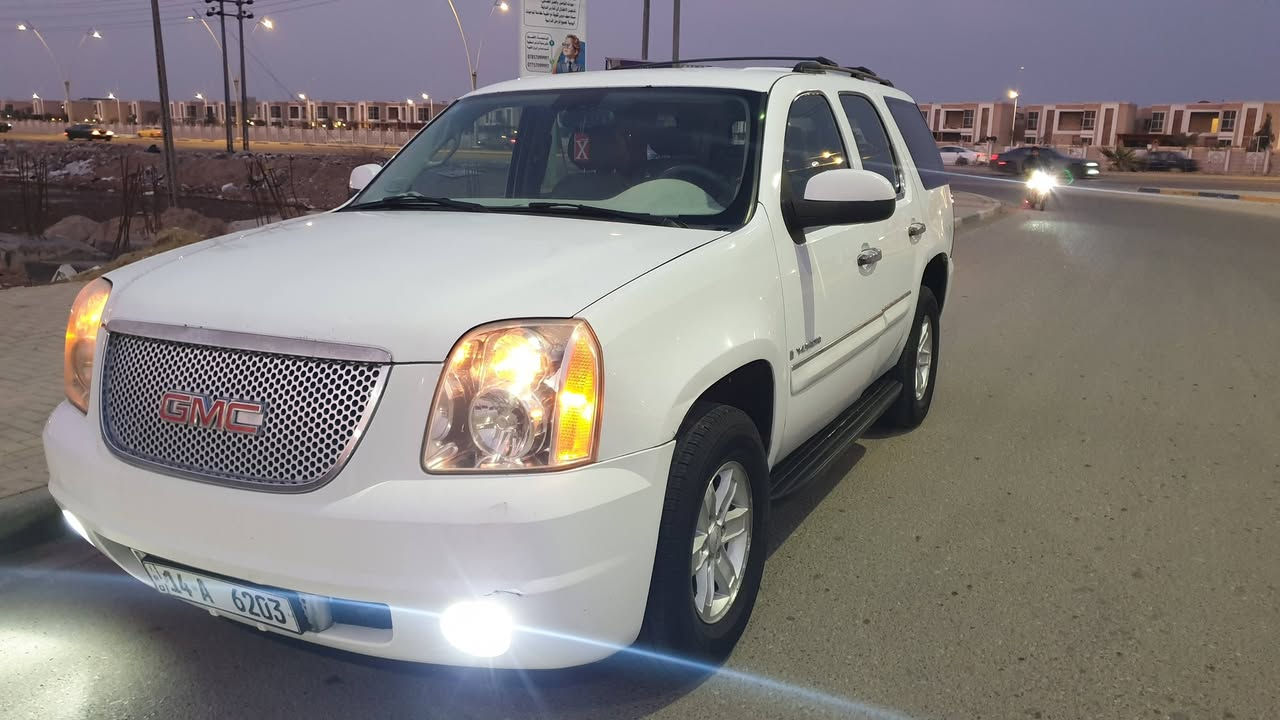 للبيع او لمراوس يوكن ٢٠٠٧وارد كندي مكفوله من الضربه بيها مكانات صبغ والارباع الجوه محرك وكير وحداده واكسل وتبريد وطخم تاير السعر ١٦٠ ت *********** مكاني البصرة التنومه
