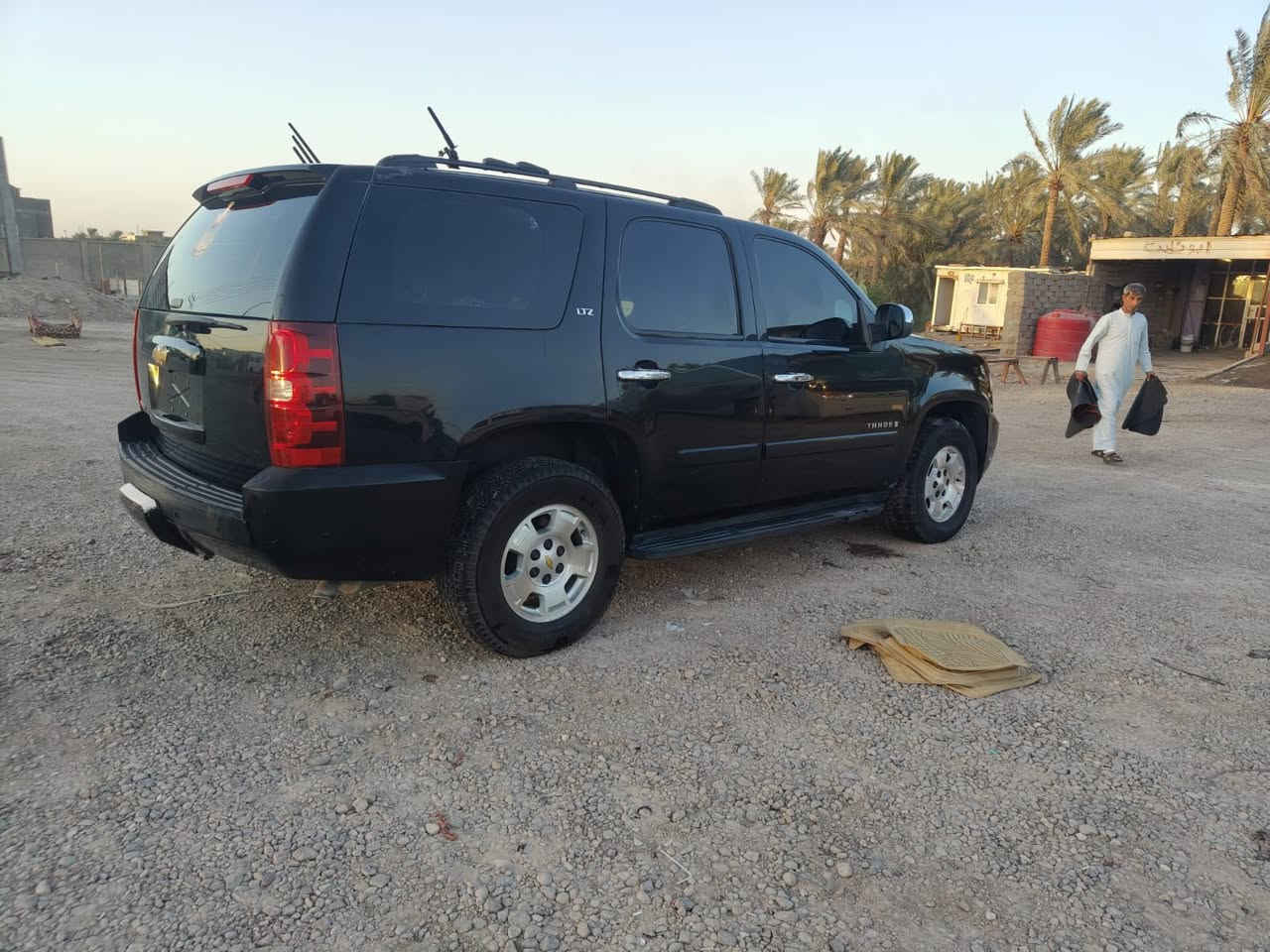تاهو أدوات خليجي ltz
مكفول ٢٠٠٨ فول مواصفات

مكفولة من الكص والضربة والسرقة والانتربول 
فقط قطعتين صبغ جمالية
موجود سونار كامل .

مواصفات سيارة خليجي ltz فول مواصفات ماعدا الفتحة .

تبريدها ثلج 
معظم غراضها جديدة ما ناقصها شي .

  

السعر 85وبيها مجال للشراي .
للاتصال ***********

مكلف بالنشر
