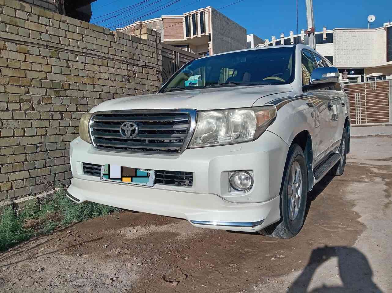 لاندكروز ٢٠١٠ السياره مكفوله بس شخوط بسيطه وحسب ما موضح بالسونار السنويه تنتهي ٢٠٣٠ السعر ٢٨٥ $ اعتذر عن المراوس البيع نقد العنوان الفلوجه ***********
